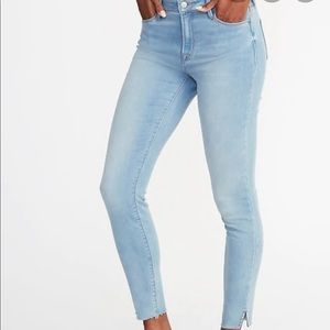 Plus size Old Navy Rockstar Super Skinny Jean